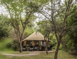 Savanna Lodge