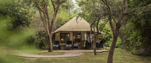 Savanna Lodge